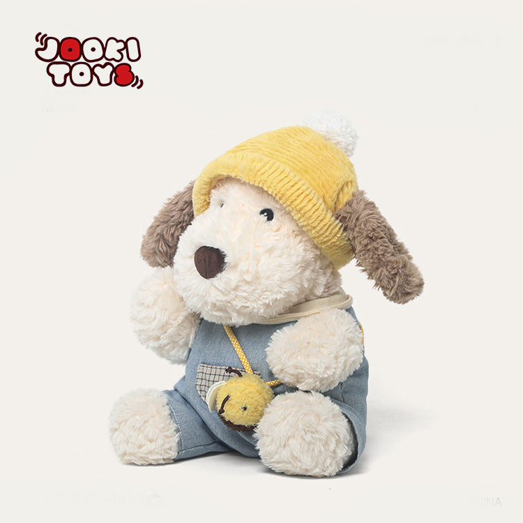 دمية الكلب الكيوت بالقبعة الصفراء