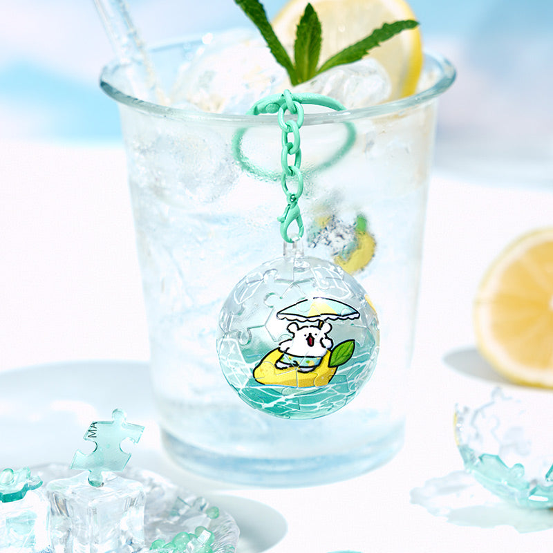 كرة بازل مائية كيوت مع سلسلة