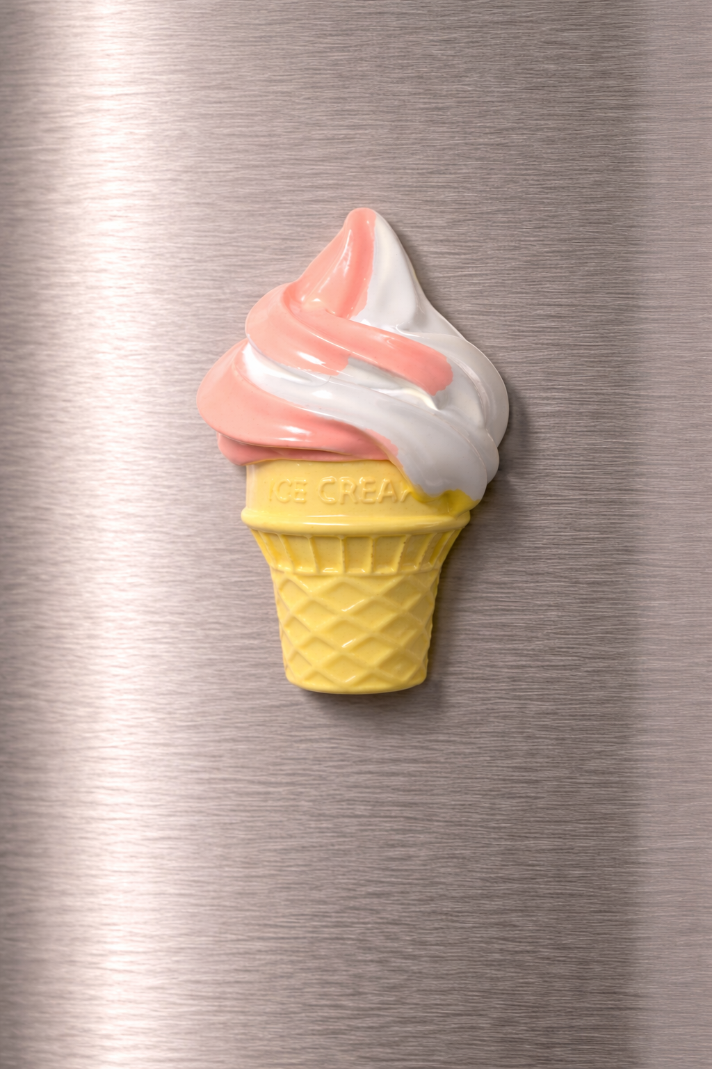 مغناطيس ثلاجة آيس كريم