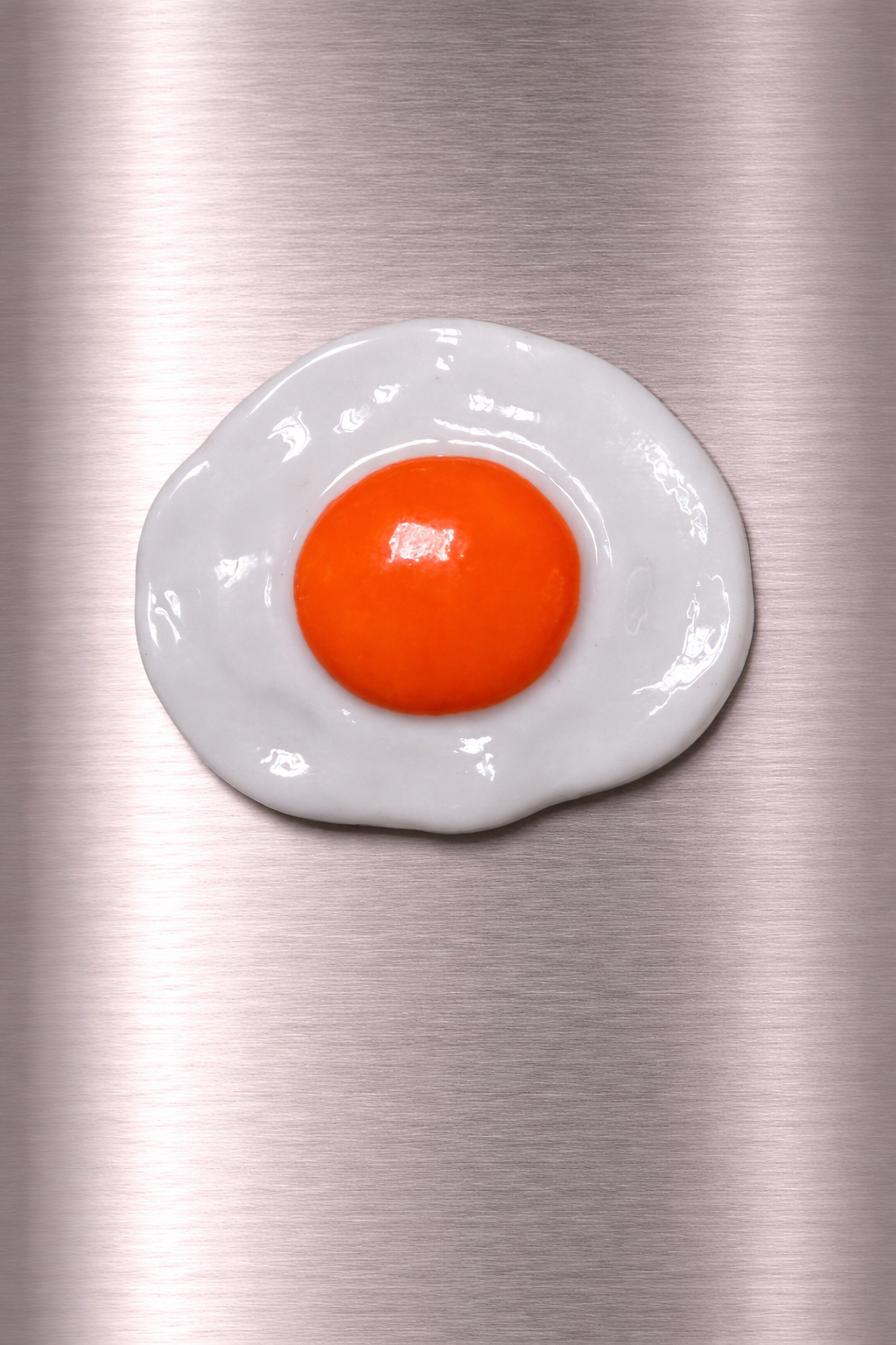 مغناطيس ثلاجة بيضة مقلية