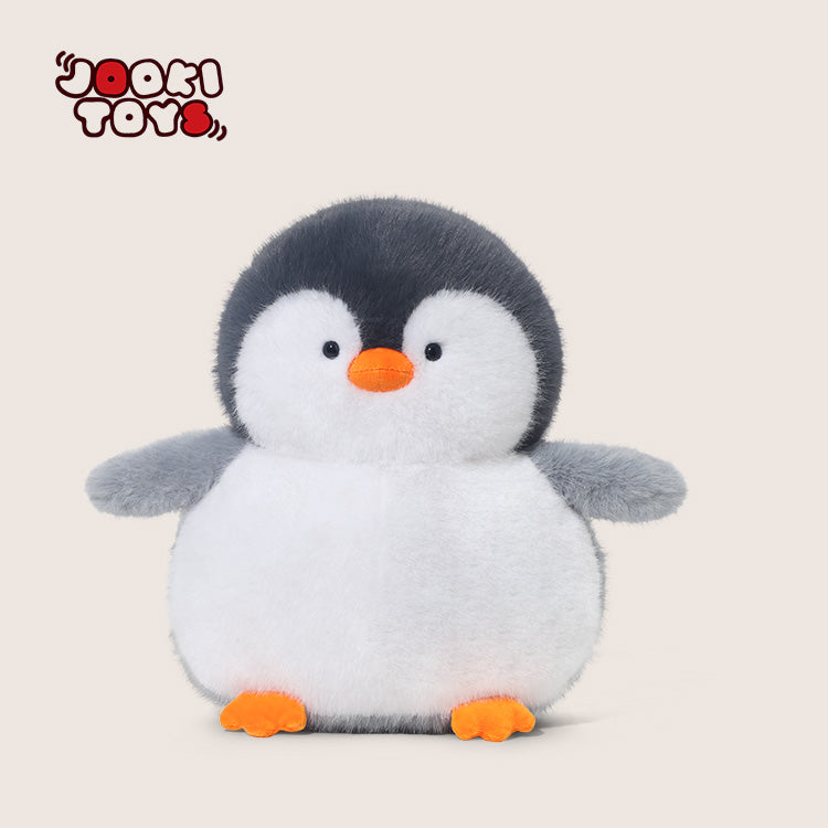 دمية بطريق رمادية بوجه وبطن أبيض ومنقار وقدمين برتقالية
